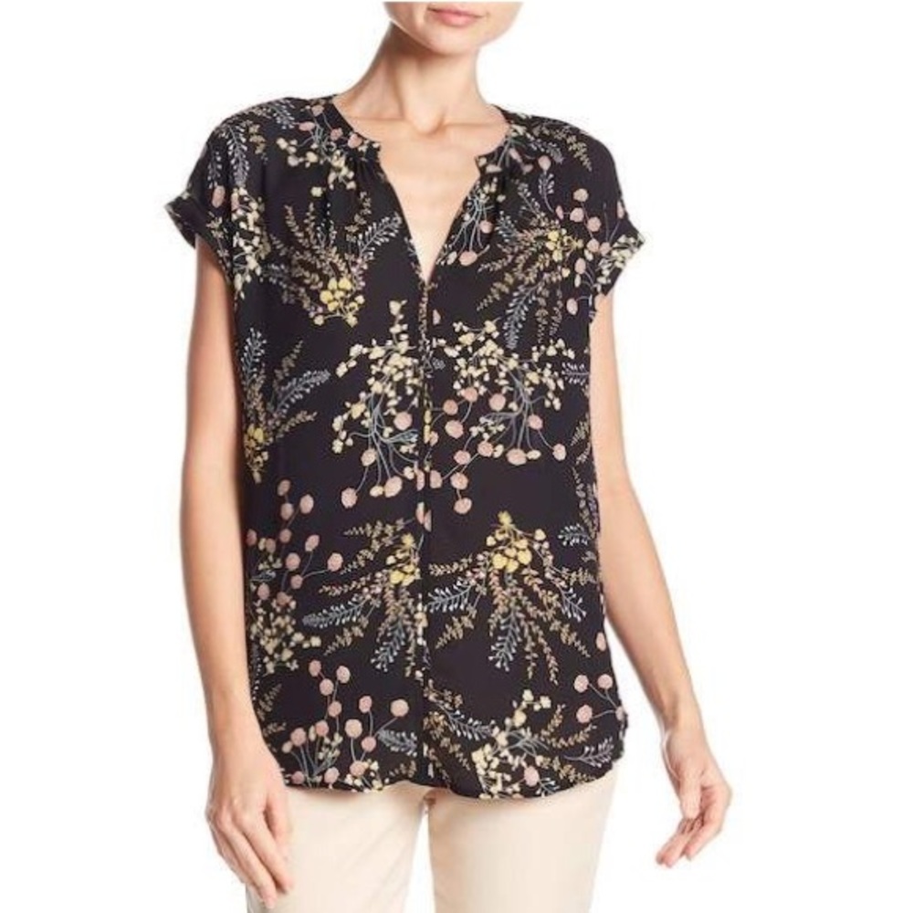 Philosophy Lightweight Floral Blouse